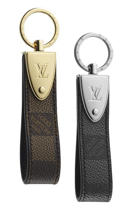 louis vuitton mens key chain